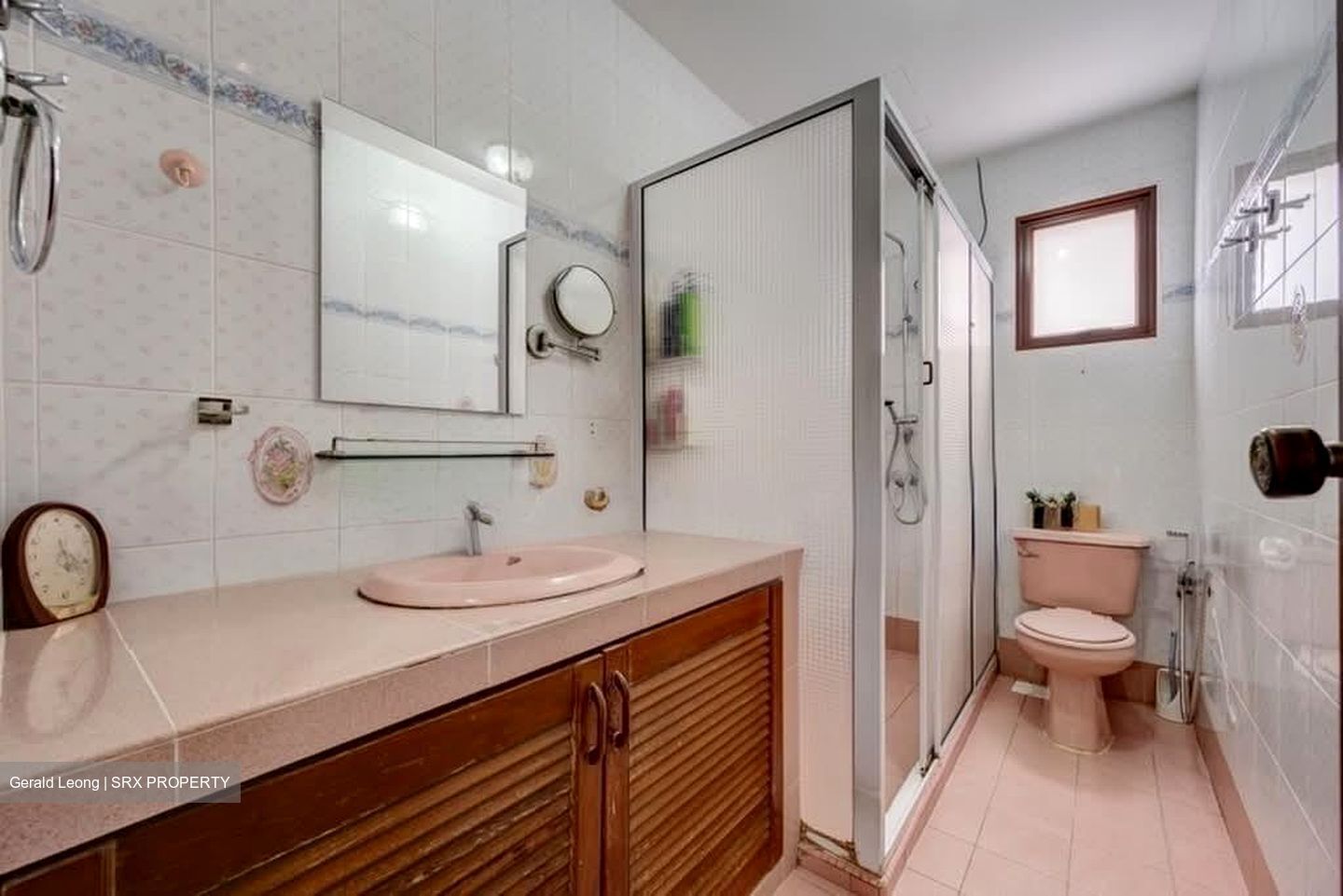 Peakview Estate (D16), Terrace #581900831